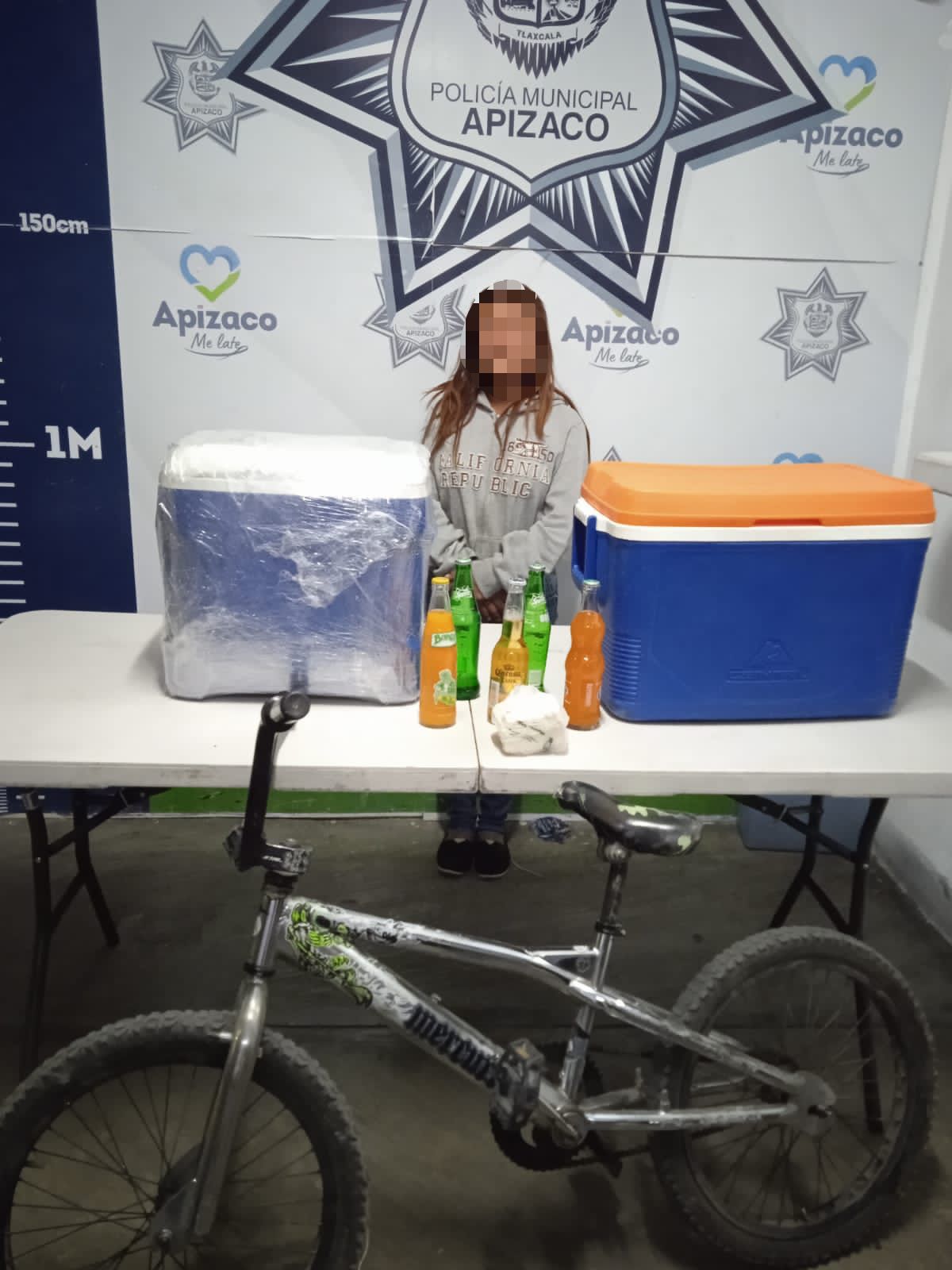 Policía Municipal de Apizaco frustra robo y asegura a una mujer
